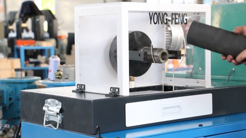 YONG-FENG S51 Automatic Hose Skiving Machine